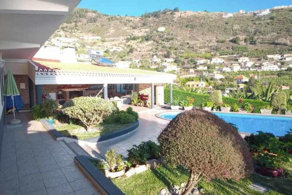 Arcos Grands Suites With Enormous And Private Pool. Arco da Calheta  Dış mekan fotoğraf